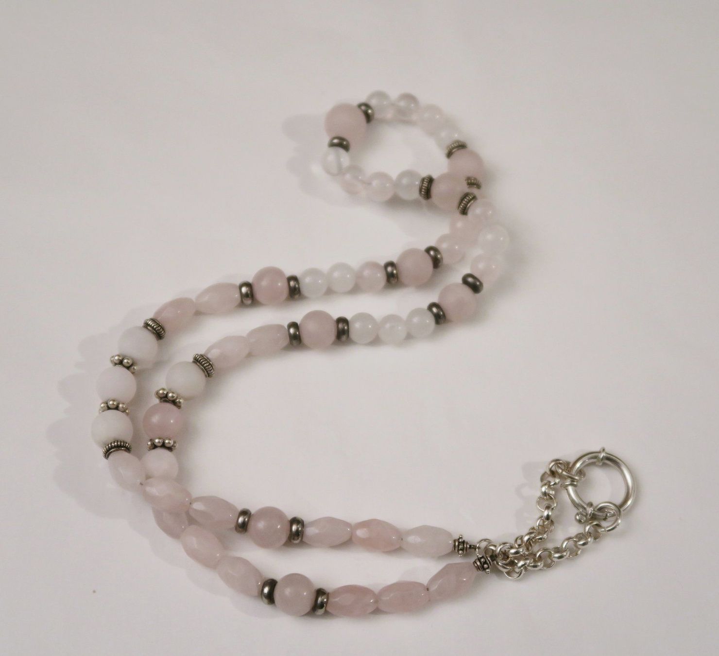 Catenine: Kette mit Rosenquarzperlen – Usato da Brittnau venduto da marlenestone