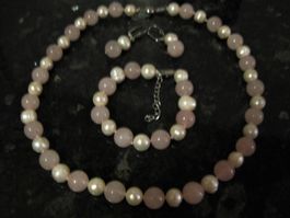 S.W.PERLE/ROSENQUARZ KETTE, ARMB.OHRRIN.