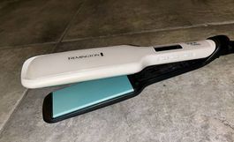 Remington Shine Therapy  Glätteisen 