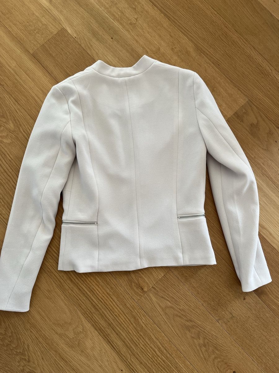 Only Giacche: Blazer hellbeige von Only, toller Zustand, Grösse 34 – Usato da Rotkreuz venduto da rinchee 1