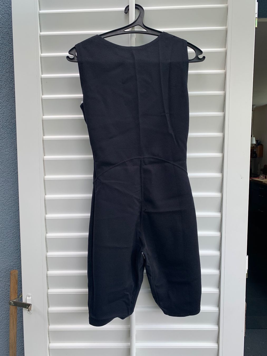 Completi & Tailleur: Neoprenanzug Grösse 40, Top Zustand – Usato da Lenzburg venduto da dbr_hf8w 1