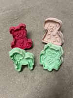 Lot emporte-pièce forme biscuit avec poussoire animaux- neuf