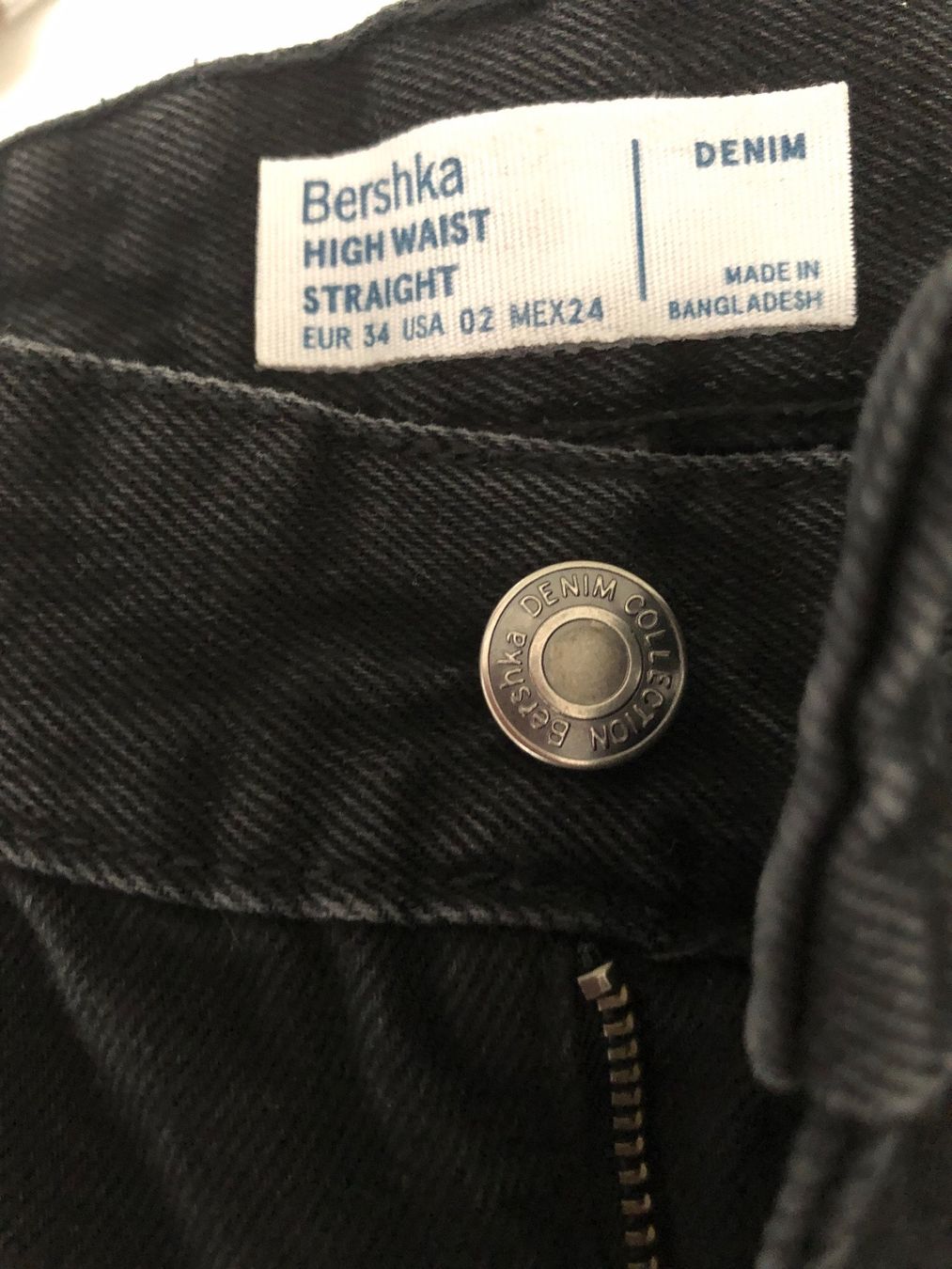 Bershka Jeans: HIGH WAIST JEANS Gr.34 – Nuovo (secondo la descrizione) da Schaffhausen venduto da Fixier 8