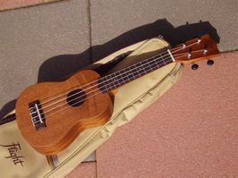 Sopran-Ukulele FLIGHT  mit Etui NEUHEIT