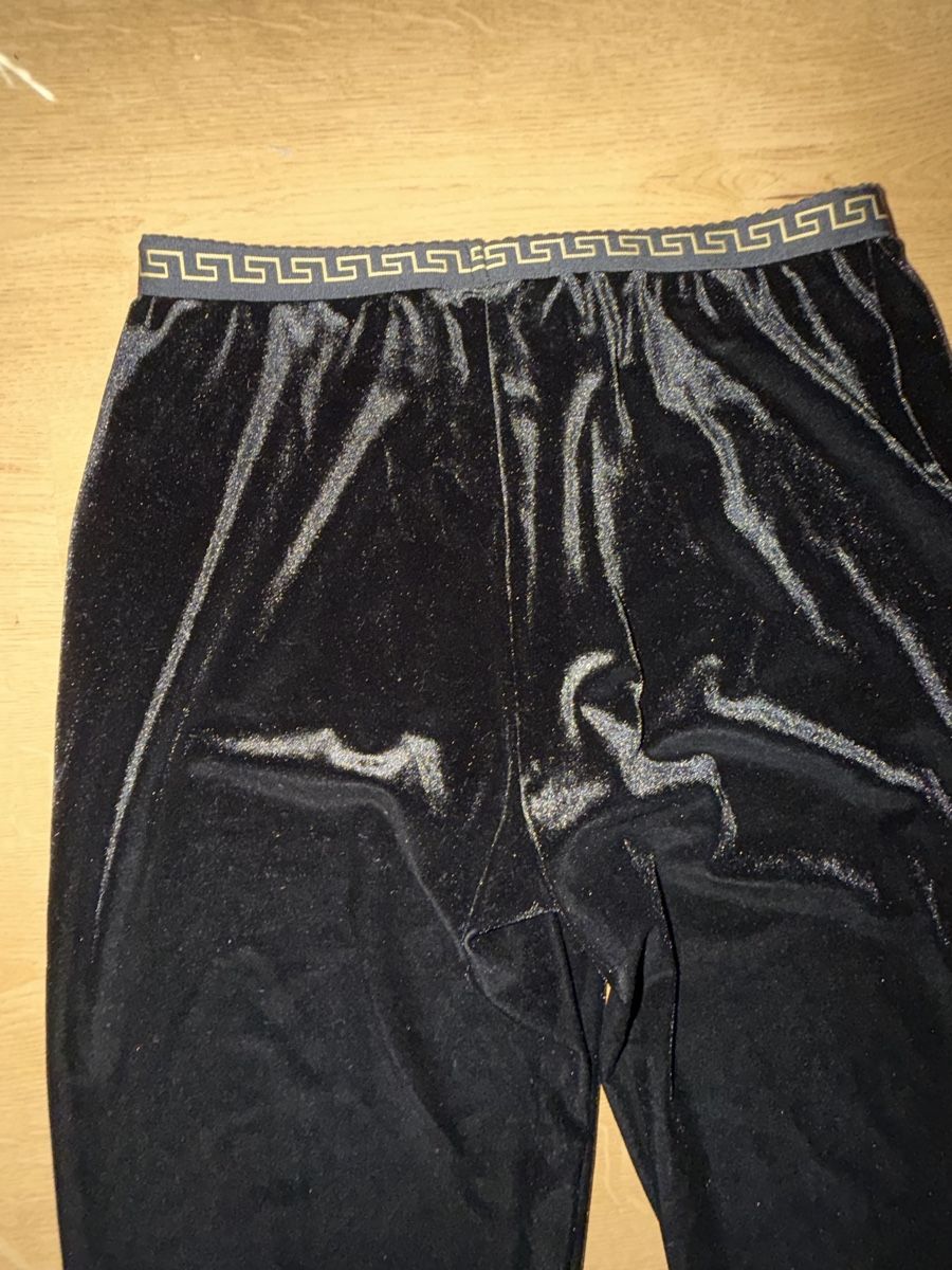 Versace Pantaloni: Schöne Versace Hosen Samt – Usato da Jona venduto da HappyHappyHappyHappy 5