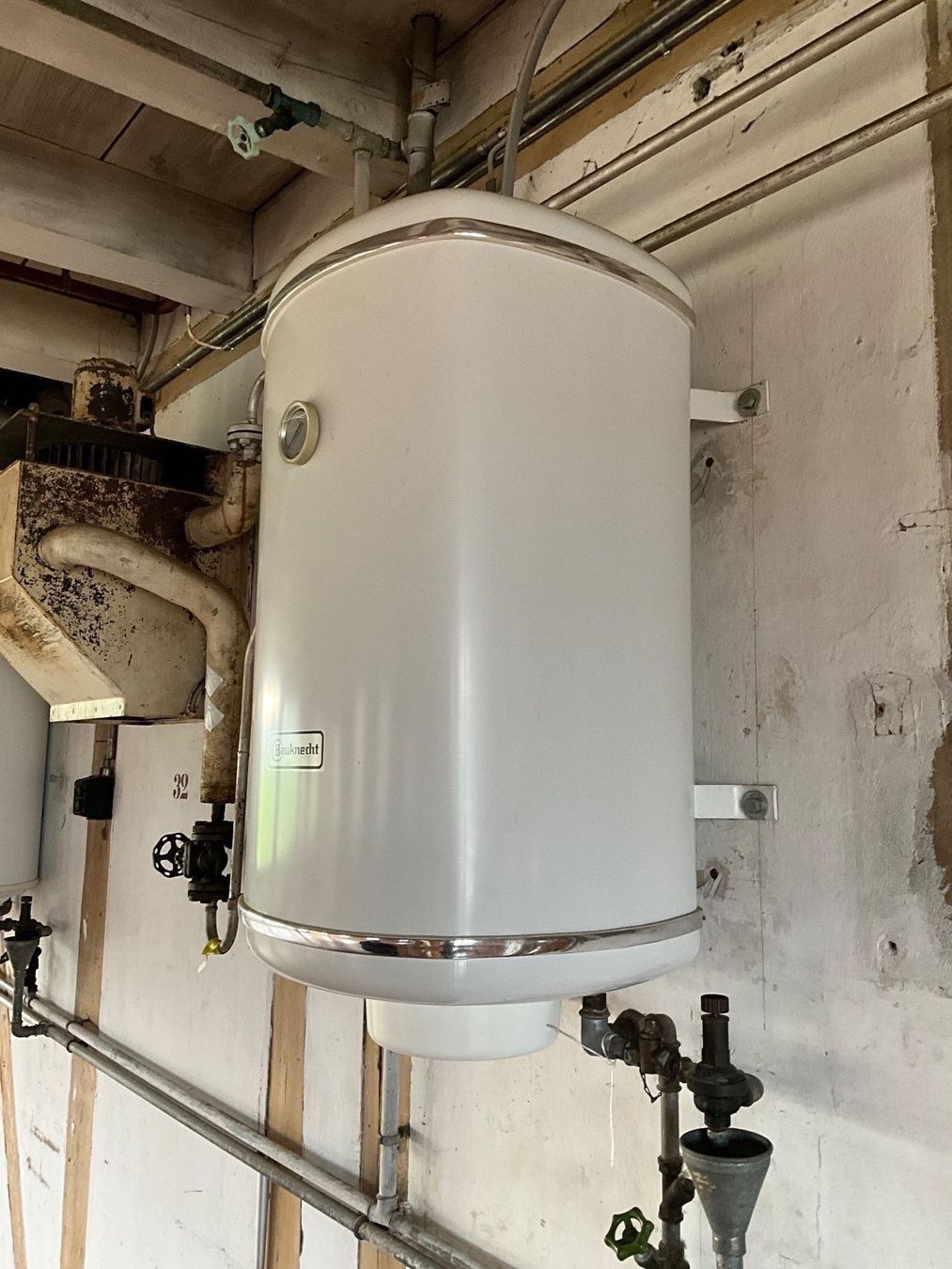 Sanitär: Bauknecht 100l Warmwasser Erhitzer Boiler – Gebraucht aus Langenthal von  4