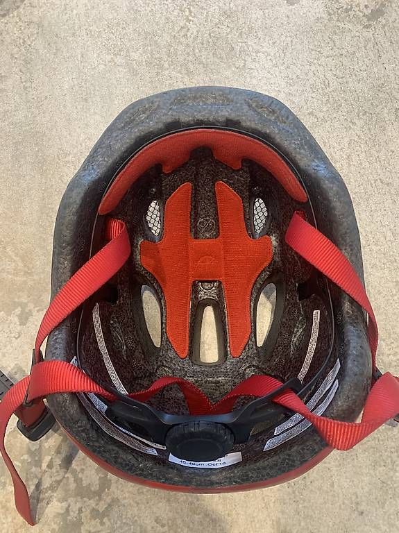 Caschi: Velohelm Giro 45-49cm – Usato da Otelfingen venduto da che_26d5 4