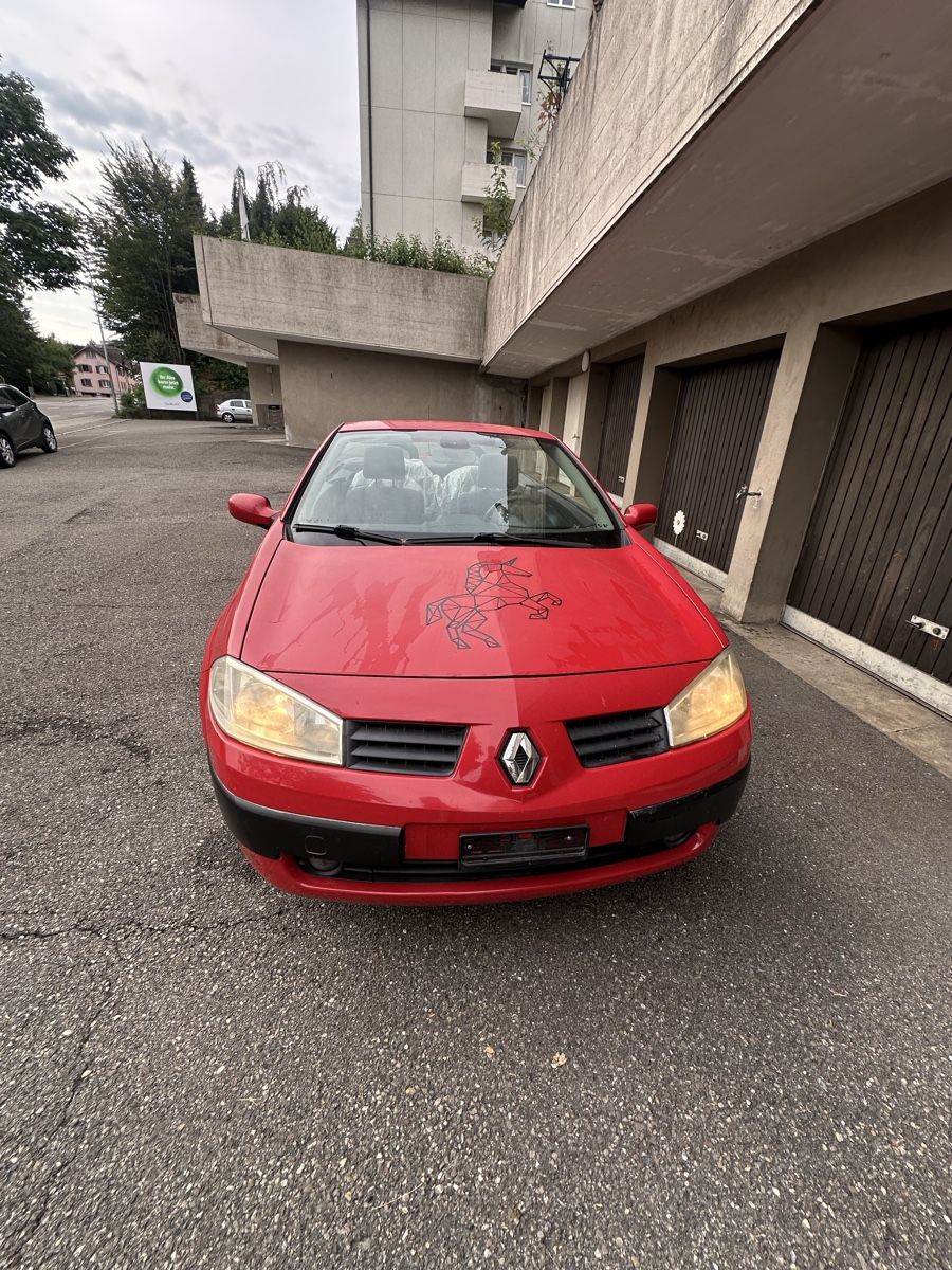Renault Automobili: Renault Mégane Cabrio rot – Usato da Wittenbach venduto da Mirjam1991 1