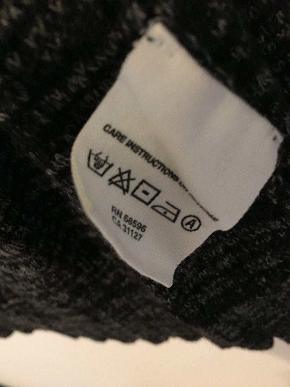 Maglioni & Felpe: Herrenpullover Donna Karan NewYork, Gr. M, 100%Baumwolle,NEU – Nuovo (secondo la descrizione) da Heerbrugg venduto da dwfg 3