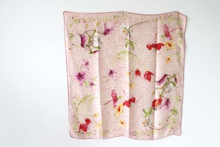 romantisches Seidentuch - Foulard/Carre mit Blumen und Prosa