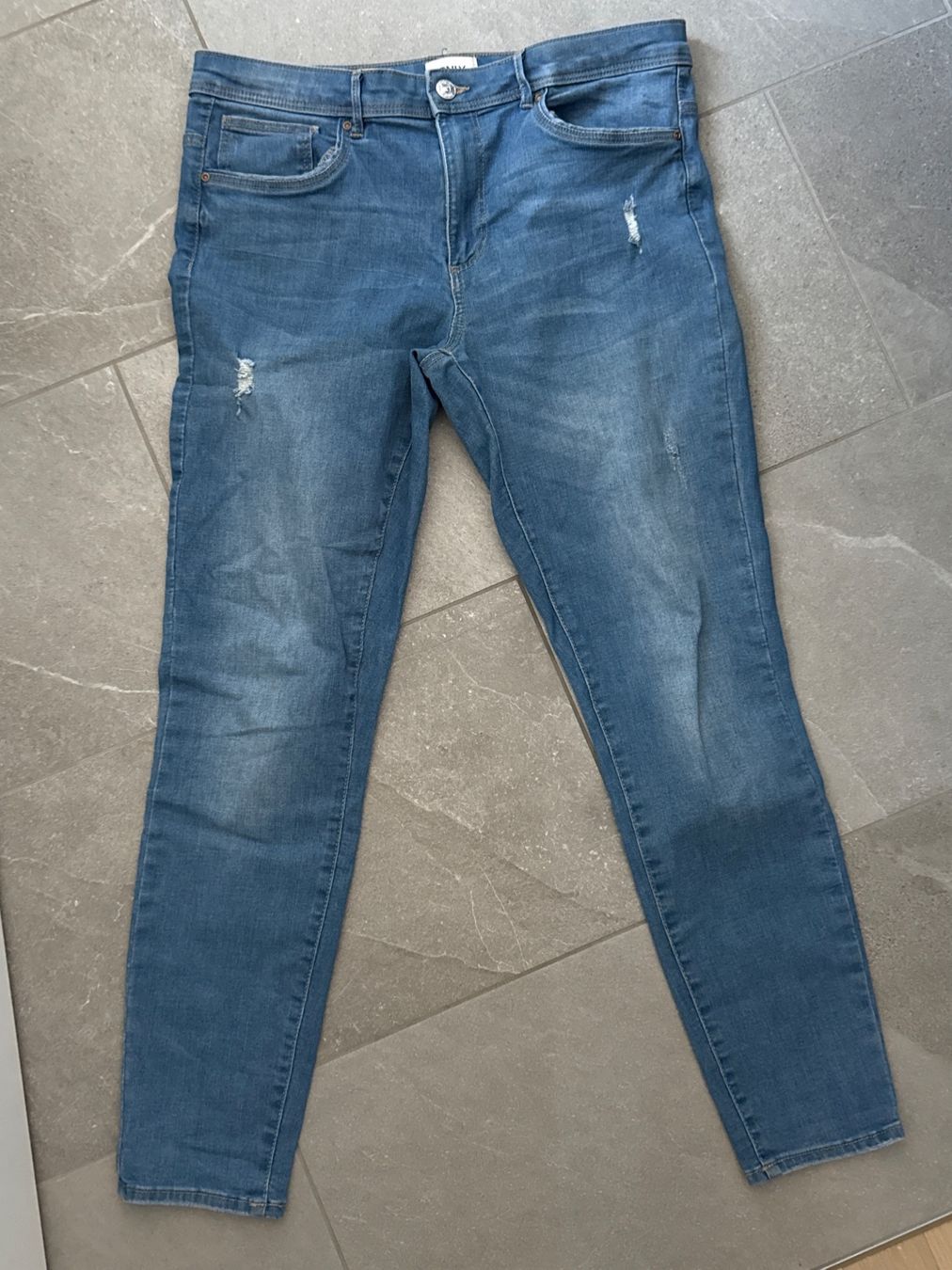 Only Jeans: ONLY Damen Jeans  XL – Usato da Amriswil venduto da used2use