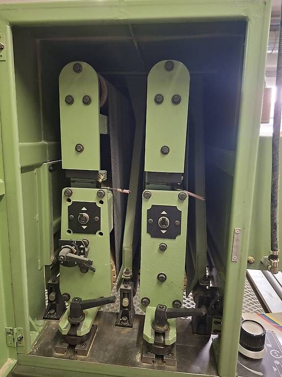 Toutes les machines: Ponceuse calibreuse  – D'occasion à La Sagne NE par Crebou 3