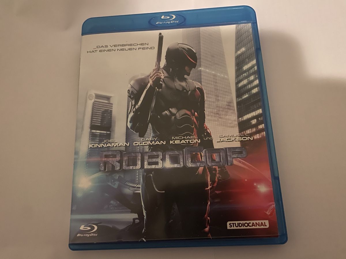 Tous les DVDs: Robocop – D'occasion à Winterthur par Cobraforce