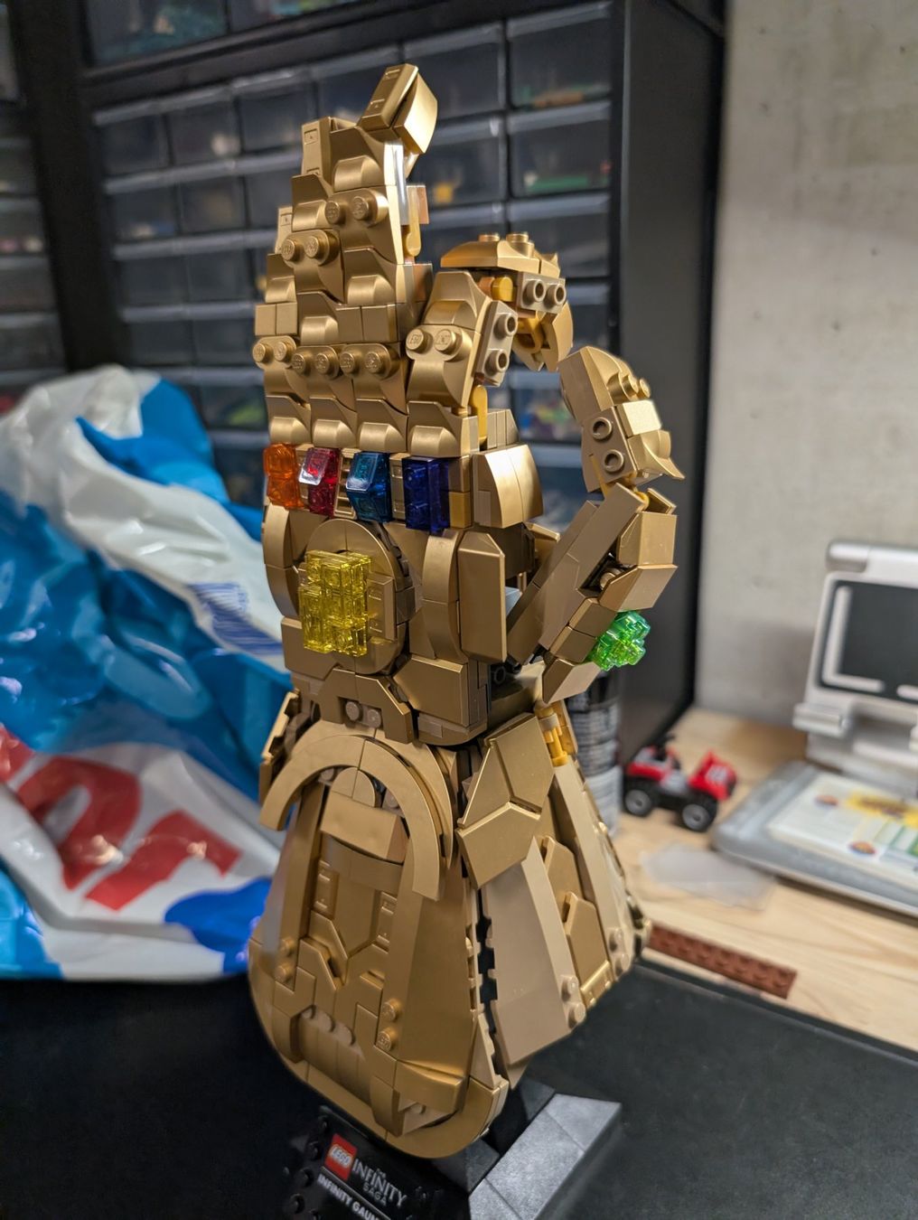 Lego Jeux de construction: Lego 76191 Infinity Gauntlet – D'occasion à Oppligen par Pin-Fall-Shop 2