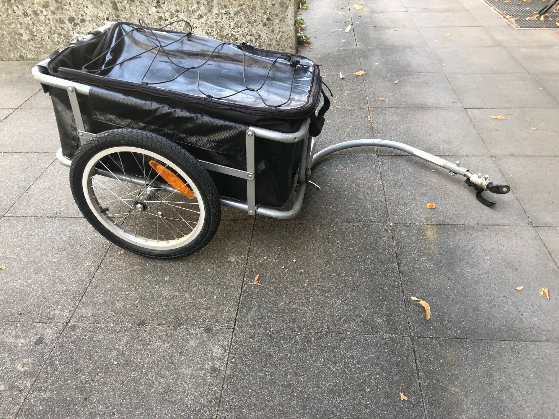 Anhänger: Velo- und Lastenanhänger – Gebraucht aus Bern von  2