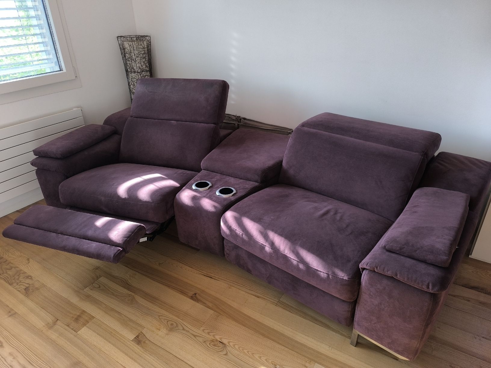 Divani: Relax Sofa mit Getränkehalter (Elektrisch) – Usato da Wikon venduto da Jay.Z 1