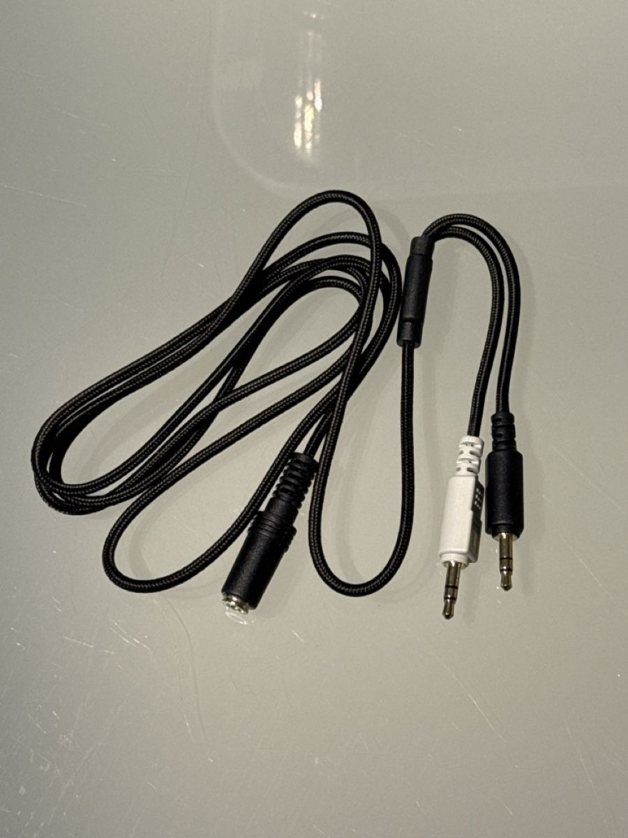 Unità & Adattatore: Audio splitter for headphones – Usato da Cadenazzo venduto da nick995