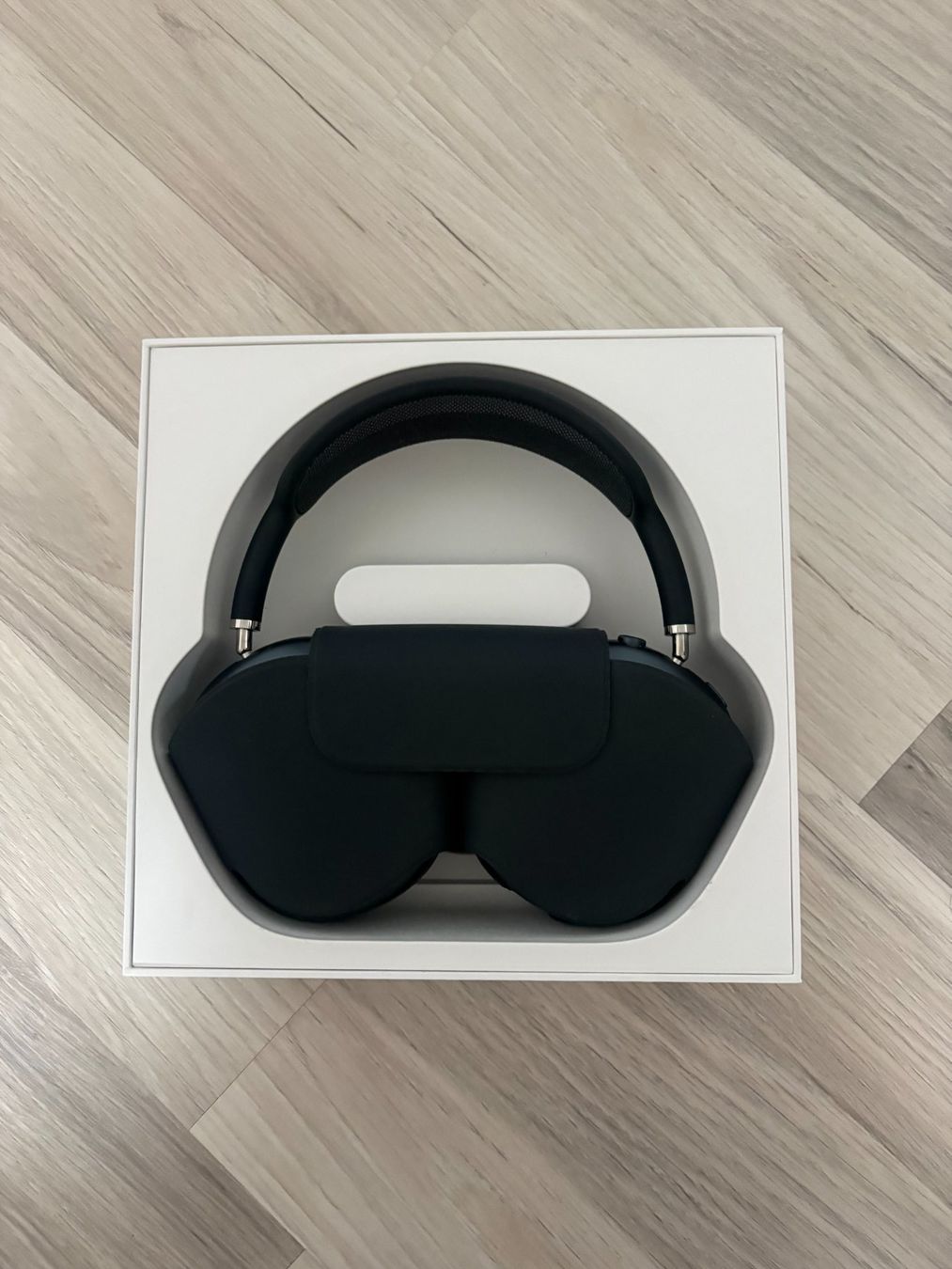Apple Cuffie: AirPods Max 2 comme neufs, très peu utilisé – Usato da Vicques venduto da mat_2gj5 1