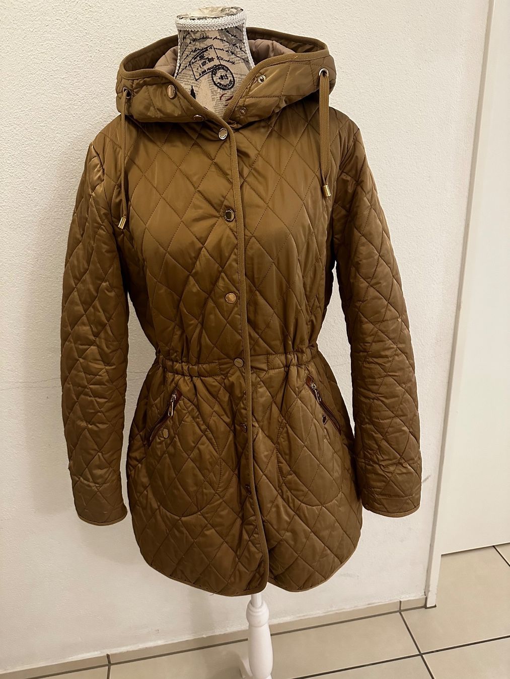 Giacche: Massimo Dutti Jacke – Usato da Alpnach Dorf venduto da ljusja
