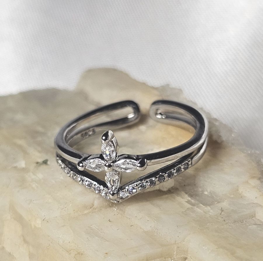 Ringe: Offener Ring mit Zirkonia, 925 versilbert – Neu (gemäss Beschreibung) aus Grenchen von maretop 1
