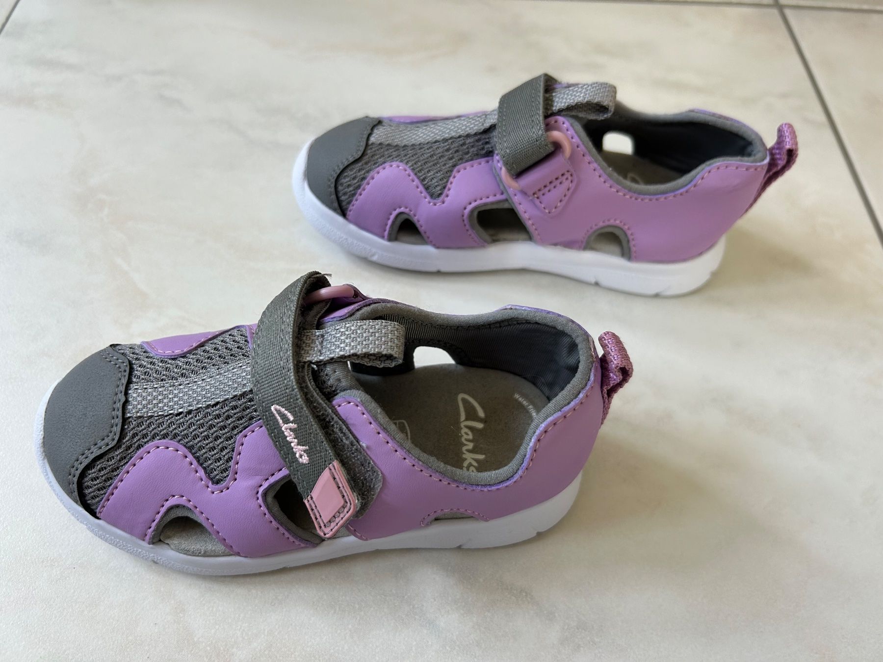 Clarks Scarpe per ragazze: Clarks summer sandal gr25.5 – Usato da Rüti ZH venduto da JB_8630 2