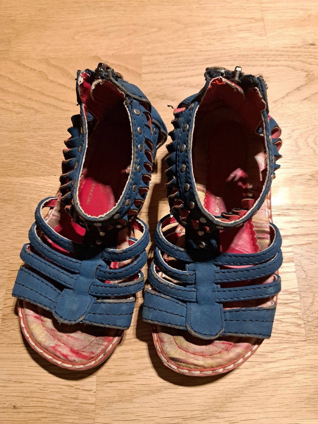 Tom Tailor Scarpe per ragazze: Sandalen Gr. 28 Tom Tailor – Usato da Bergdietikon venduto da Staphylococcus