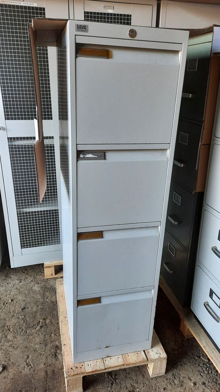 Armadi: Blech Schrank Schubladenstock Wohnung – Usato da Hedingen venduto da Zwackul