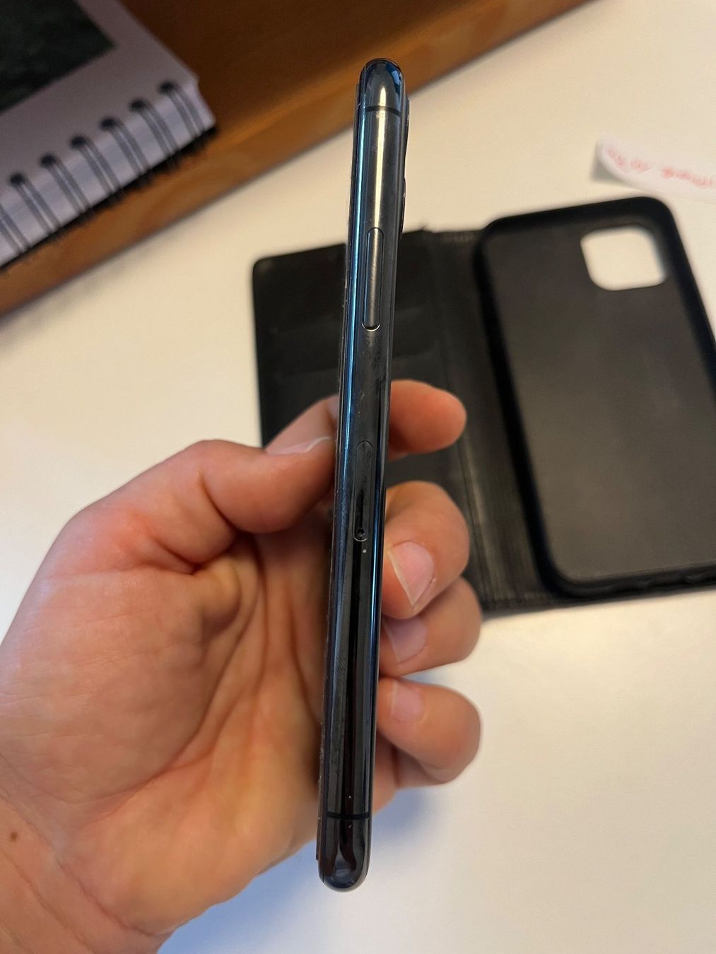 Apple Handys / Smartphones: IPhone 11 Pro 256 GB silver – Gebraucht aus Richterswil von AdrianaF01 2