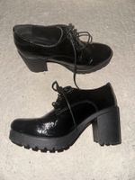 Schwarze Lackschuhe mit Absatz, Grösse 37.5, Top Zustand!