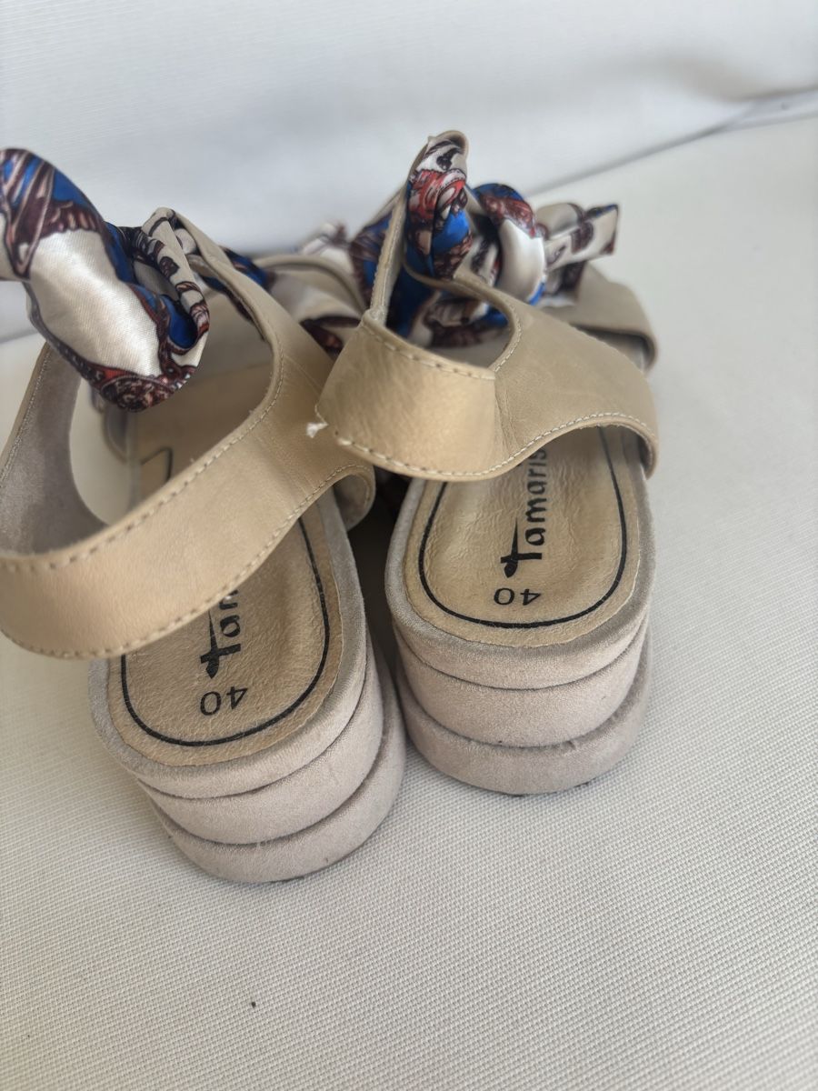 Tamaris Scarpe da donna: Sandalen gr.40 Tamaris – Usato da Zug venduto da Biki72 3