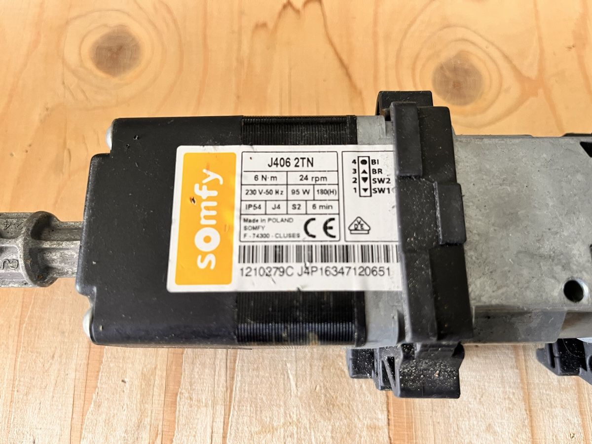 Somfy Markisen: Somfy Storen Motor J406 2TN NEU – Neu (gemäss Beschreibung) aus Neuenegg von  1