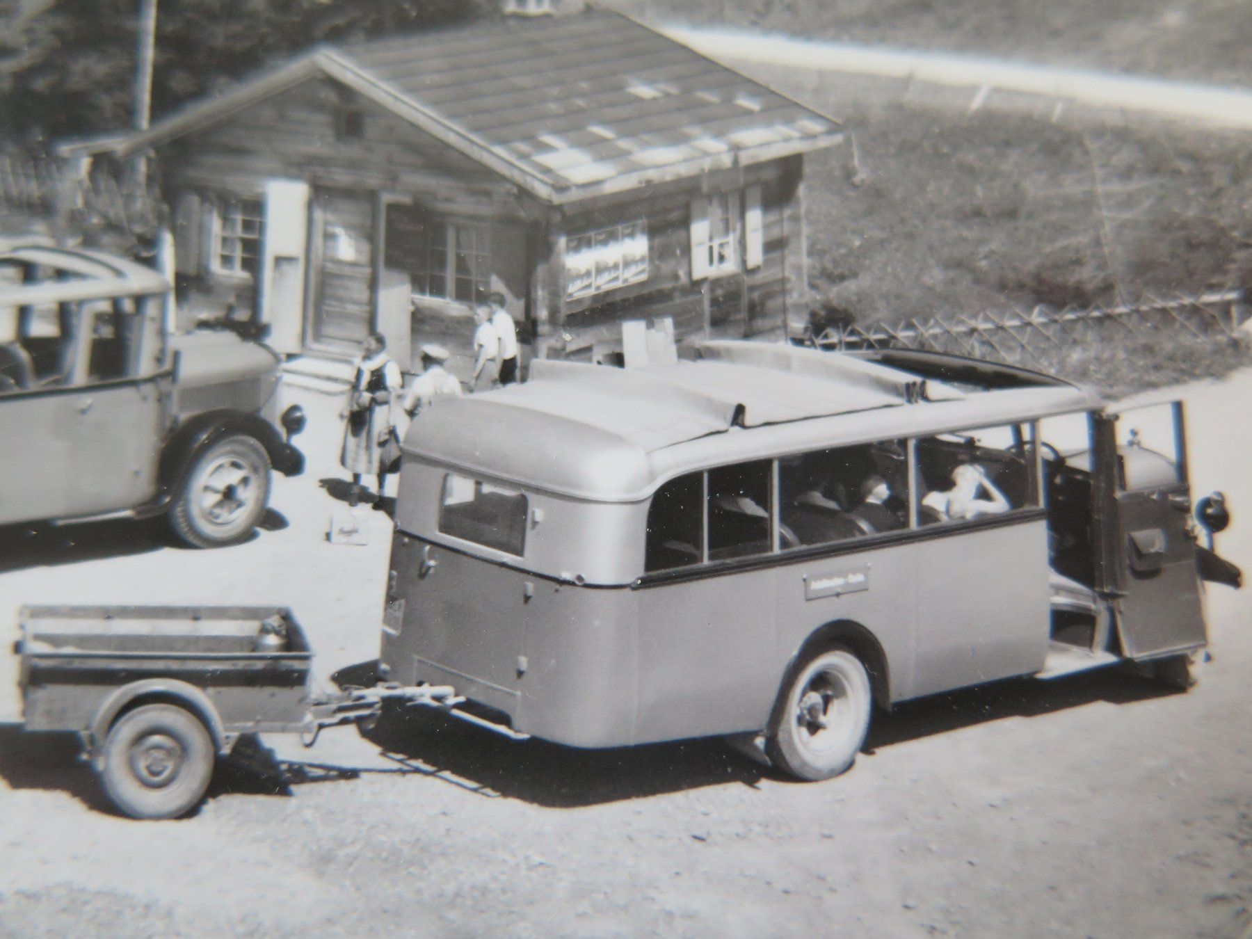 Cartoline postali: ADELBODEN - REST. GEILSSBRÜGGLI - POSTAUTOS – Usato da Wittenbach venduto da lipasal 2