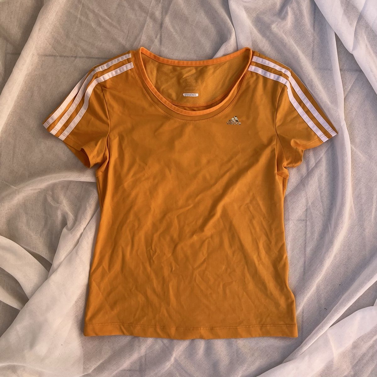 Adidas T-shirt: Adidas Sport Shirt – Usato da Basel venduto da Ankerkettenring
