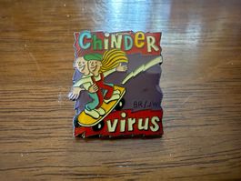 Anstecknadel Chinder Virus Skateboard gebraucht