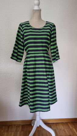 Exklusives Kleid von der Marke Etui Couture - Gr. 38