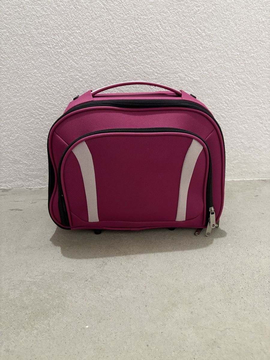 Valigie: Koffer mit Tasche – Usato da Freienstein venduto da ani_6glq 2