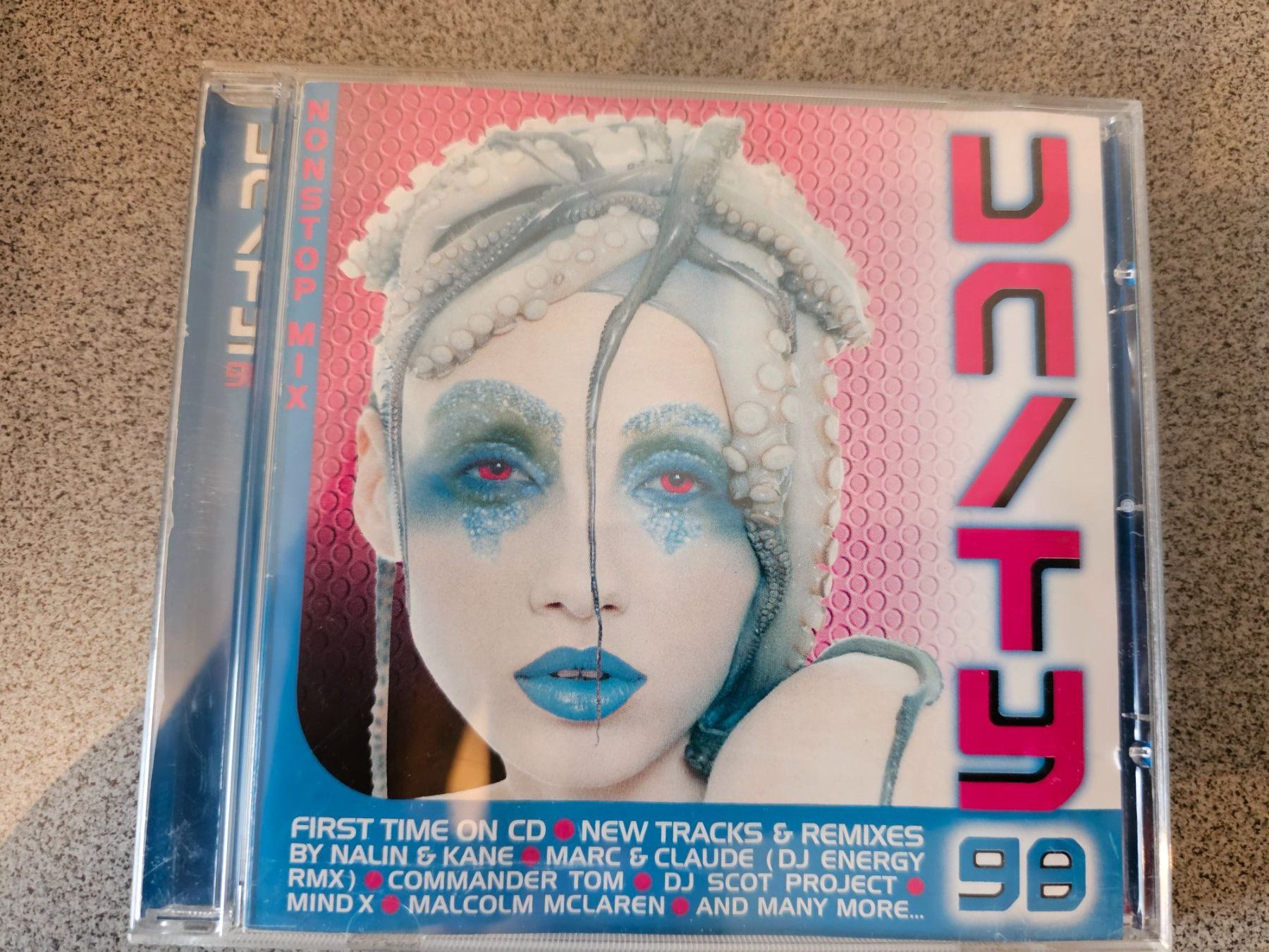 CDs: Unity 98/DJ/Streetparade – Gebraucht aus Bremgarten AG von musiccollector