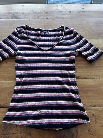 Zwei gestreifte T-Shirts King Louie M gebraucht