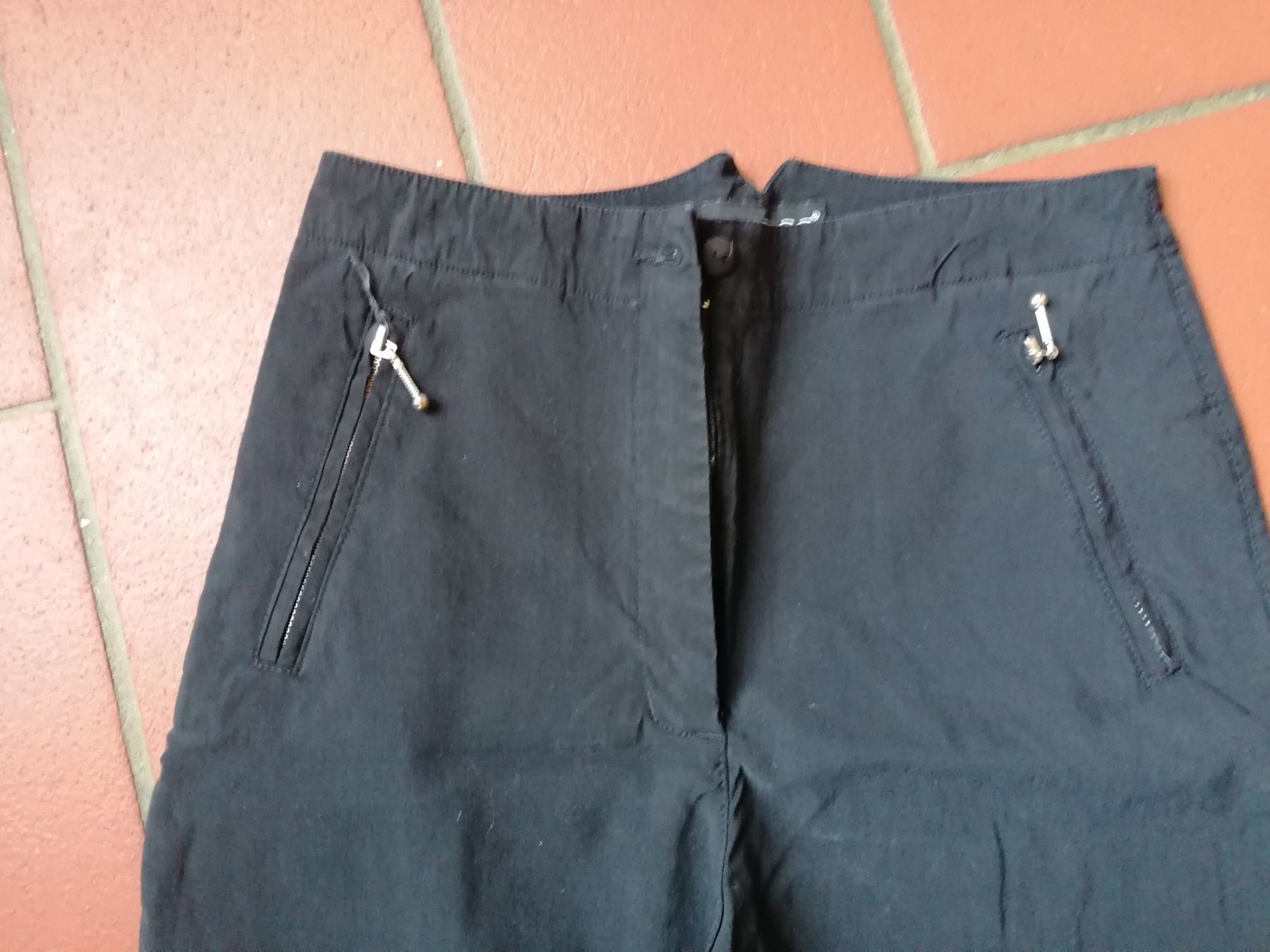 Pantalons: KYOSS Stretch Hose Schwarz Gr 36 – D'occasion à Bedigliora par Dolcezza0 2