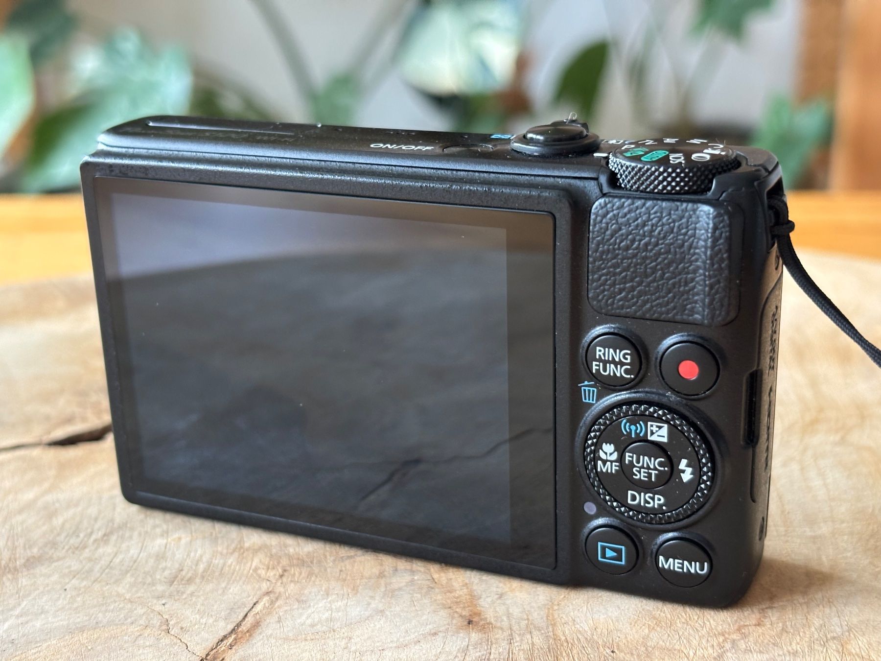 Canon Fotocamera: Canon PowerShot S120 mit orig. Hülle Point&Shoot – Usato da Igis venduto da sze_c5px 4