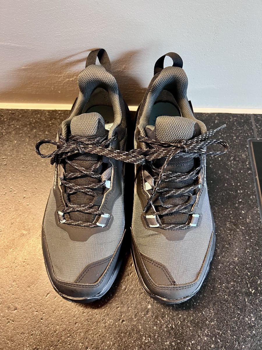 Adidas Scarpe da donna: Adidas Terrex GORE-TEX Wanderschuh NEU – Nuovo e nell'imballaggio originale da Balgach venduto da Ni.Steiger 1