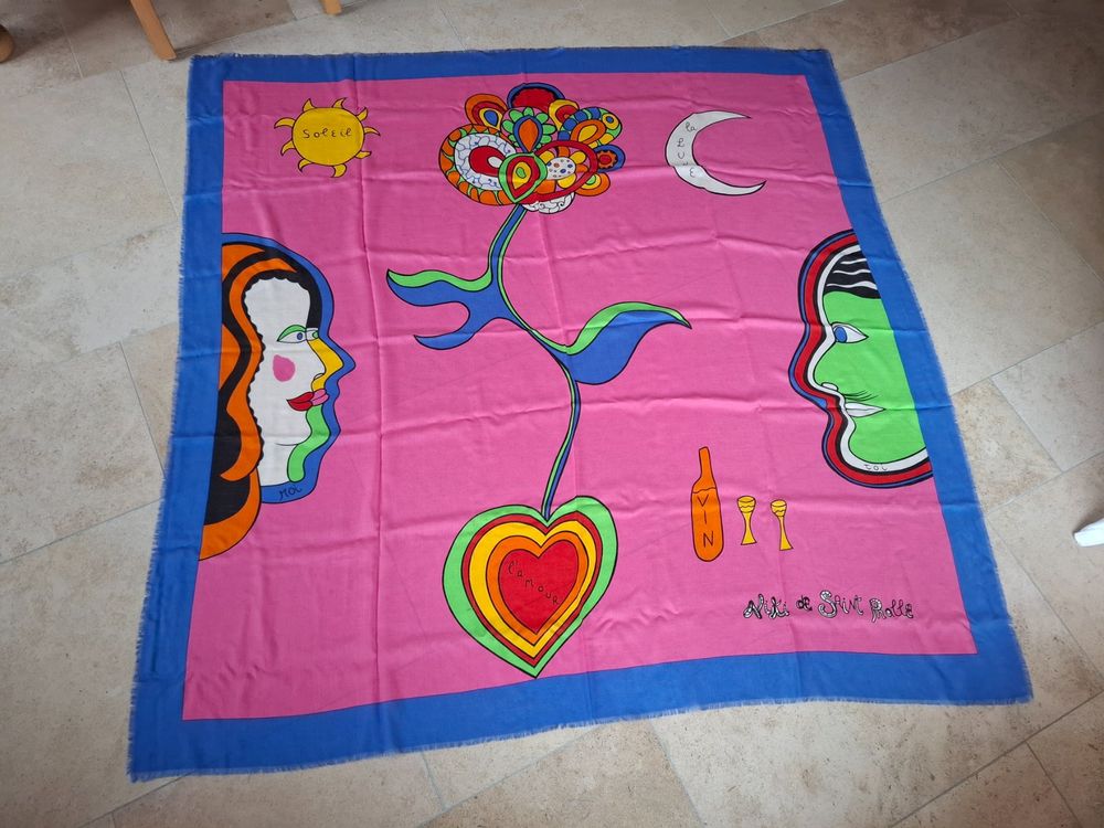 Foulard de collection numeroté et signé Jean Cocteau - Collection