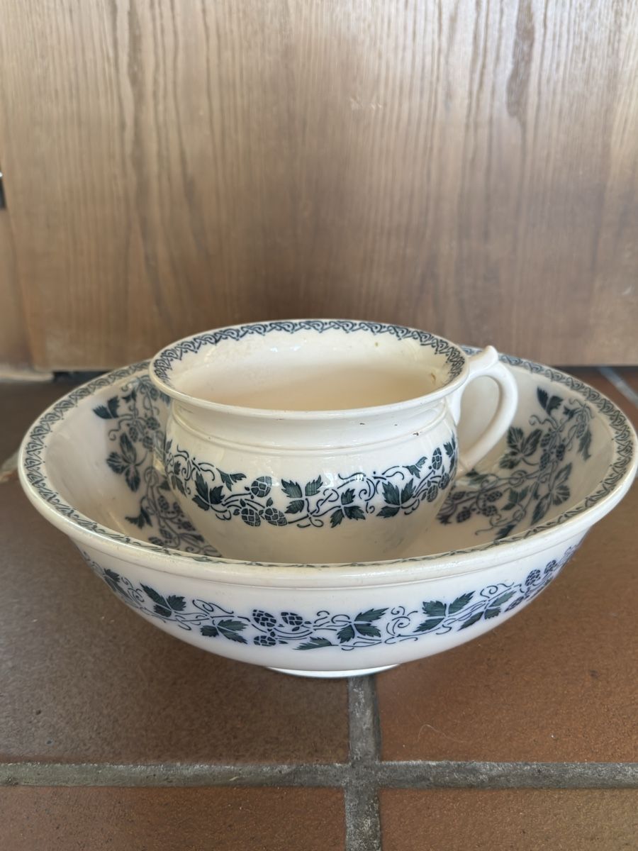 Villeroy & Boch Schalen: Villeroy & Boch Waschschüssel – Gebraucht aus Hombrechtikon von Froeschli9