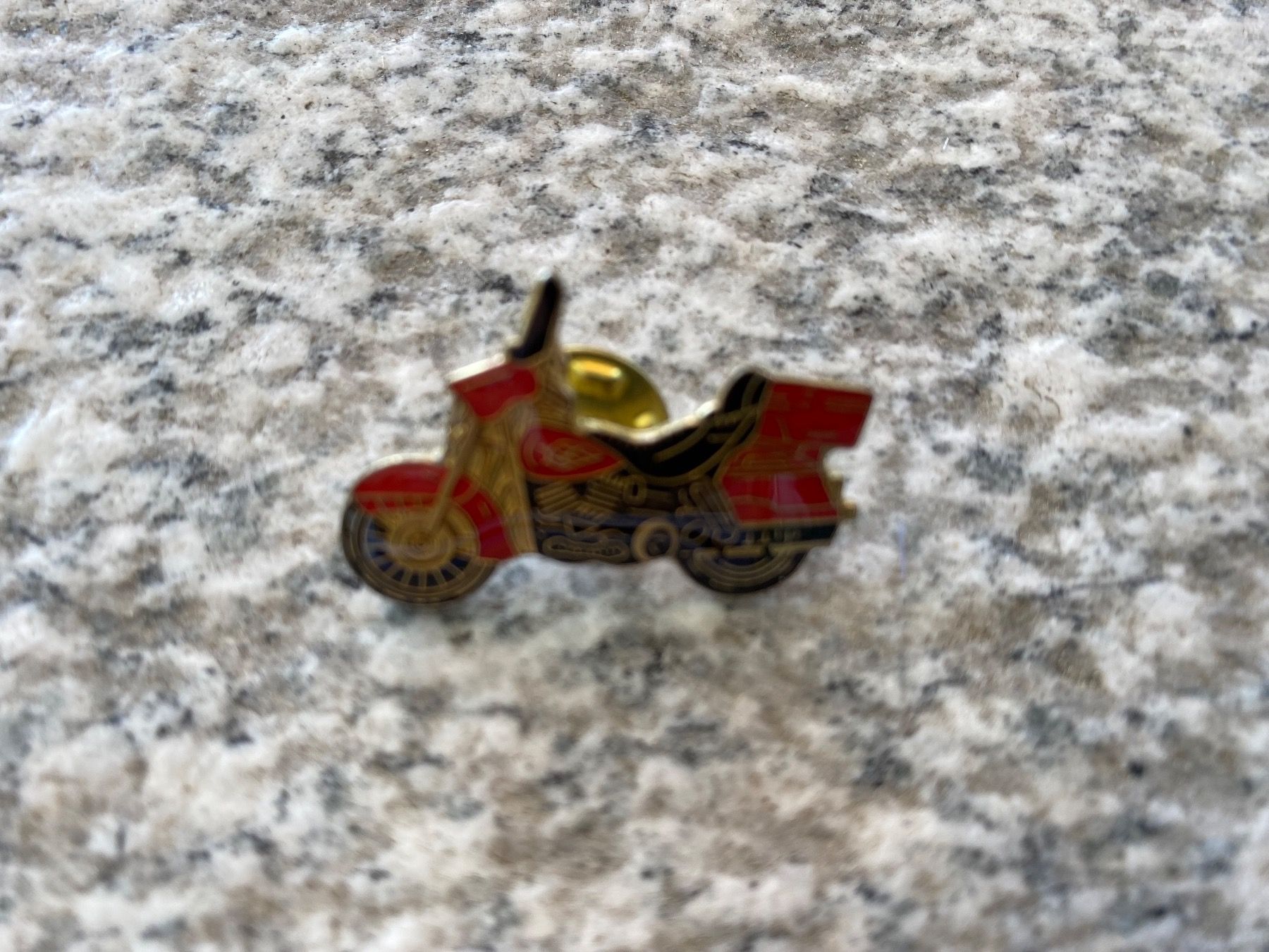 Harley-Davidson Placchette & Badge: PIN Harley – Nuovo (secondo la descrizione) da Bellach venduto da Legdance
