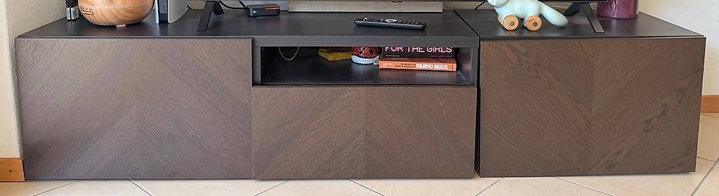 Ikea TV Möbel: Meuble TV – Gebraucht aus St-Sulpice VD von tcf_vw6v