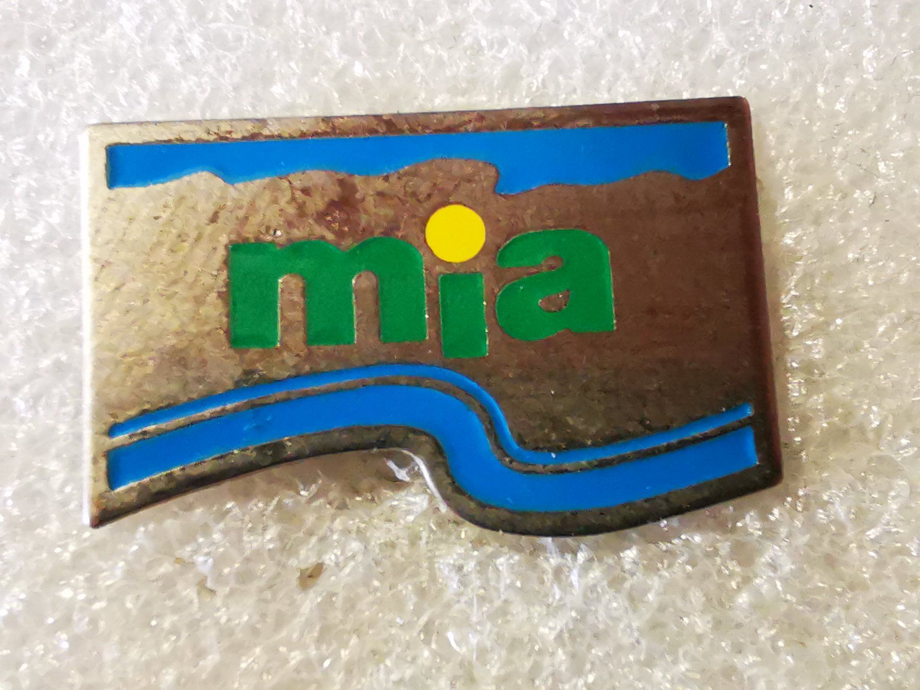 Placchette & Badge: Ansteckpin 153: mia – Usato da Oppligen venduto da Pin-Fall-Shop