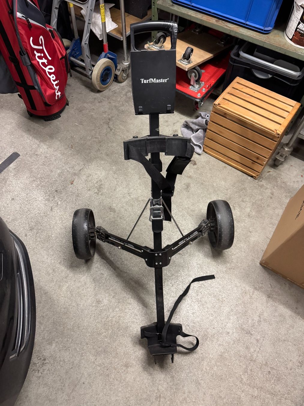 Mazze & Set: TurfMaster Stow-A-Way Golftrolley / Golfwagen – Usato da Dänikon ZH venduto da are_fz7m 1