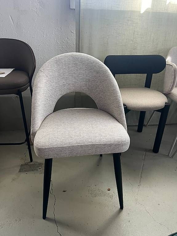 Kave Home Stühle: Kave Home Armlehnstuhl Mael Chenille – Gebraucht aus Zollikofen von uniqueroom 1