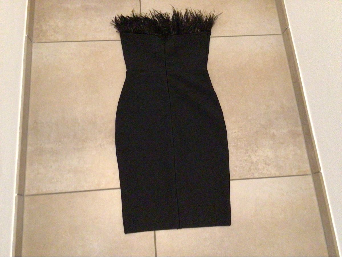 Kleider: Kleid M – Gebraucht aus Minusio von liam04 1