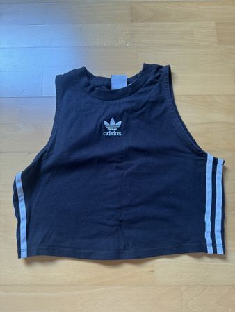 Adidas Crop Top 